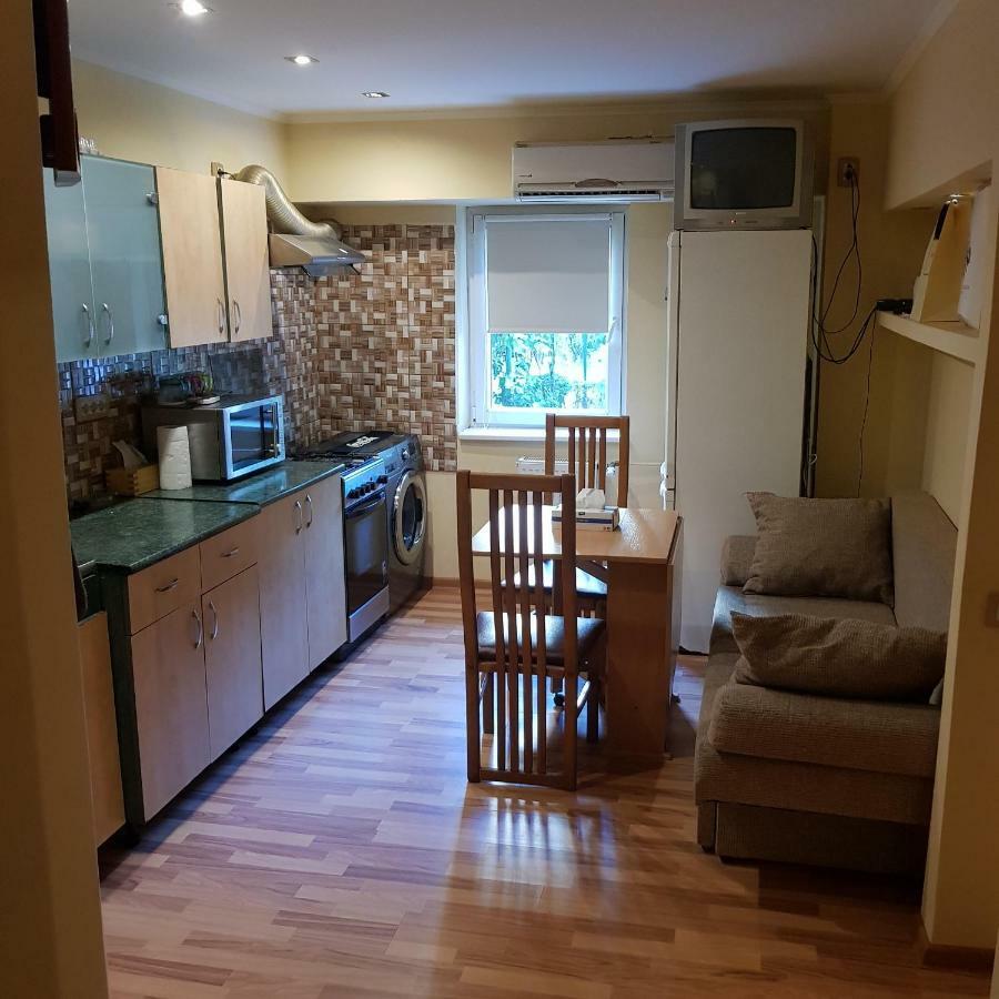 Garsoniera Delia Apartment Constanta Exterior photo